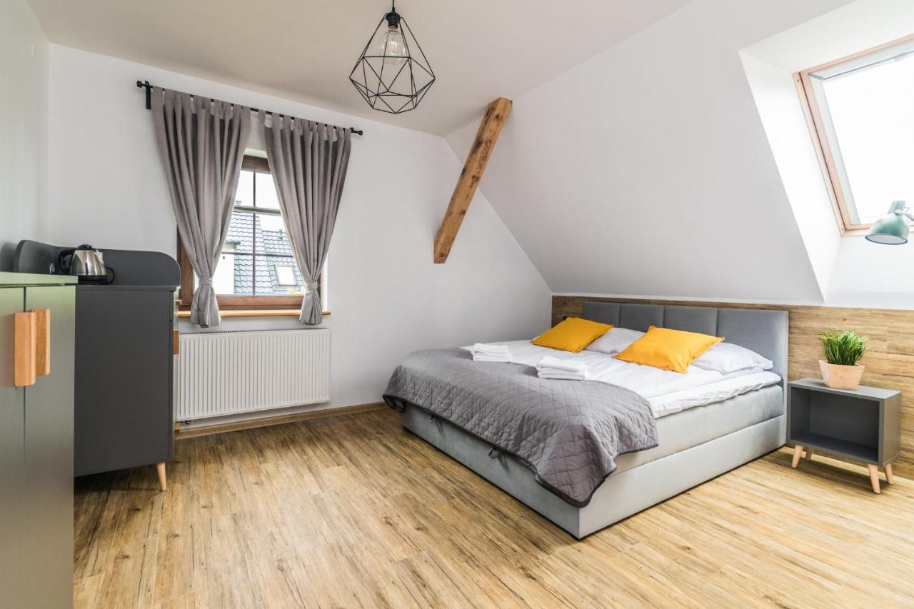 Hupkas Apartementy I Pokoje Янтар Екстер'єр фото